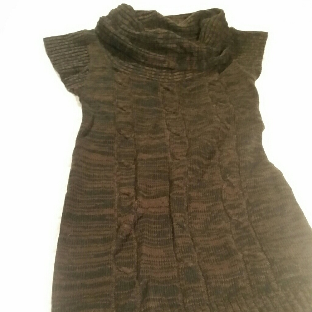 Short Sleeve Sweater Dress